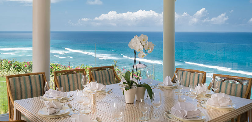 Pandawa Cliff Estate - Villa Markisa - Ultimate dining with a view